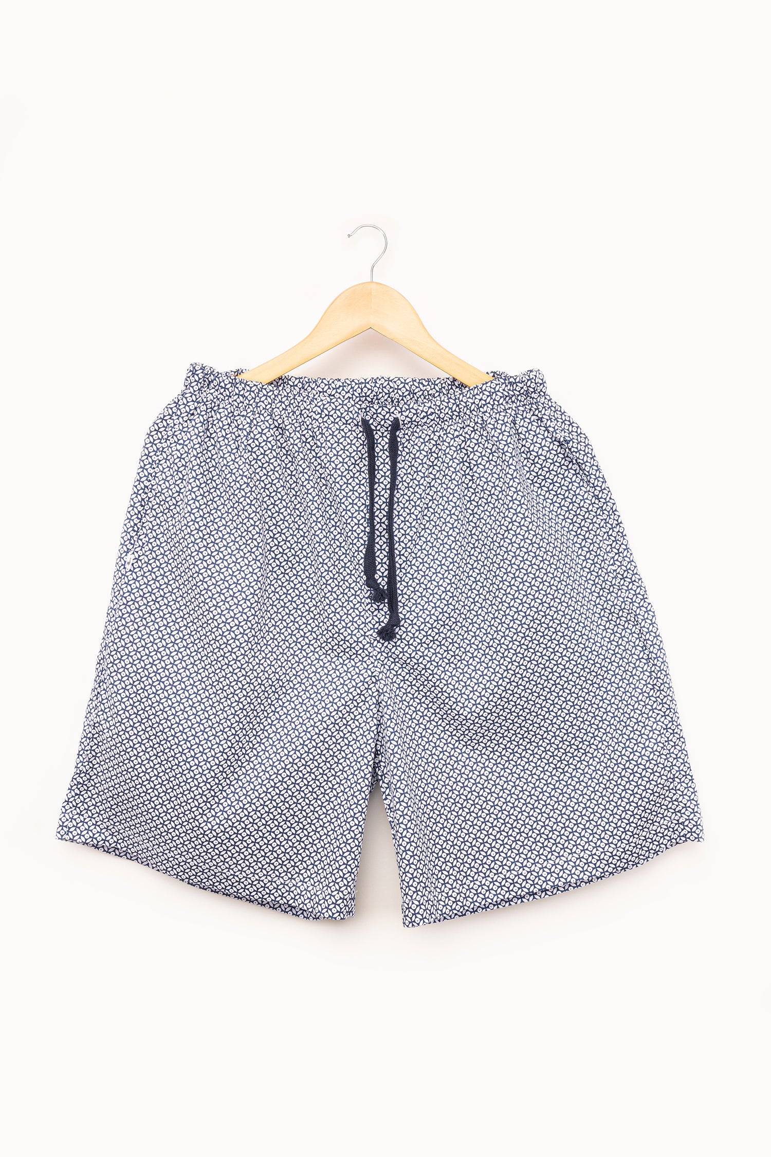 Bermuda Hombre Estrella en circulo azul blanco TP